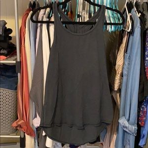 dark grey lululemon tank